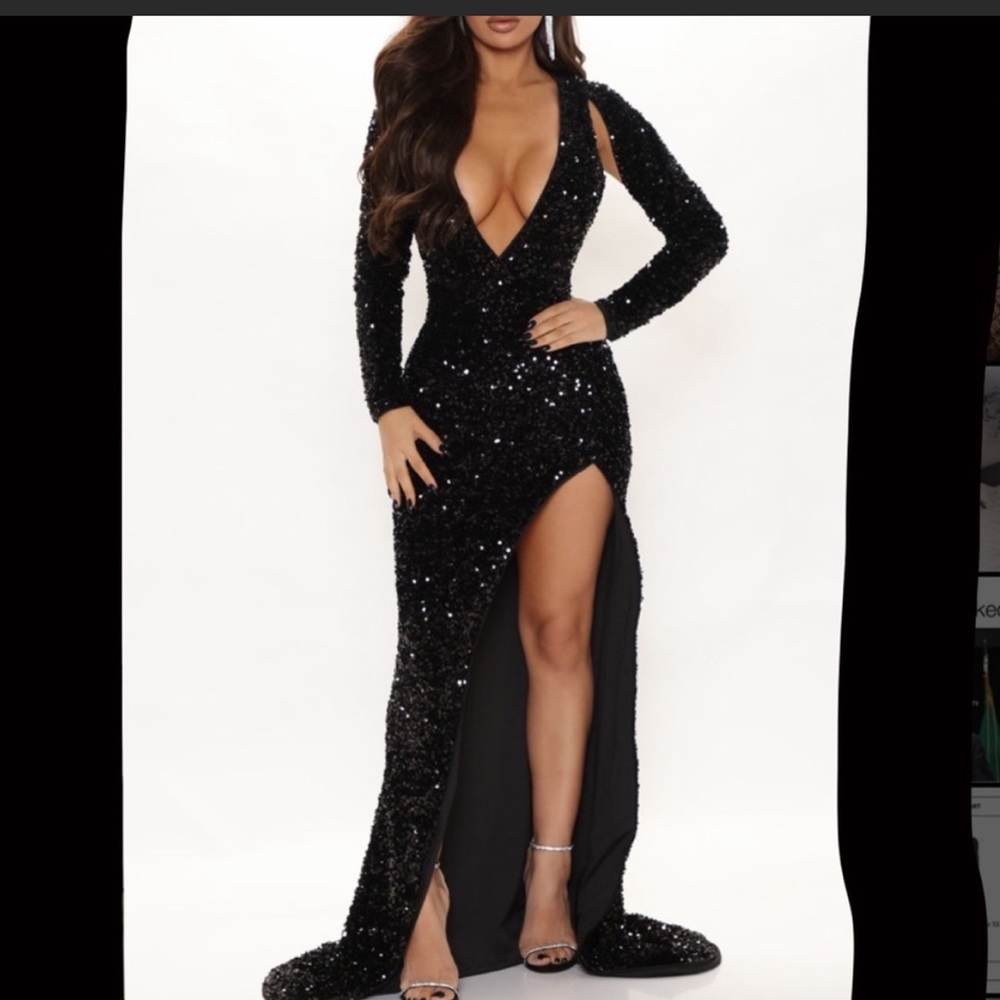Jaw dropped sequin dress